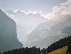 towards Lauterbrunnen